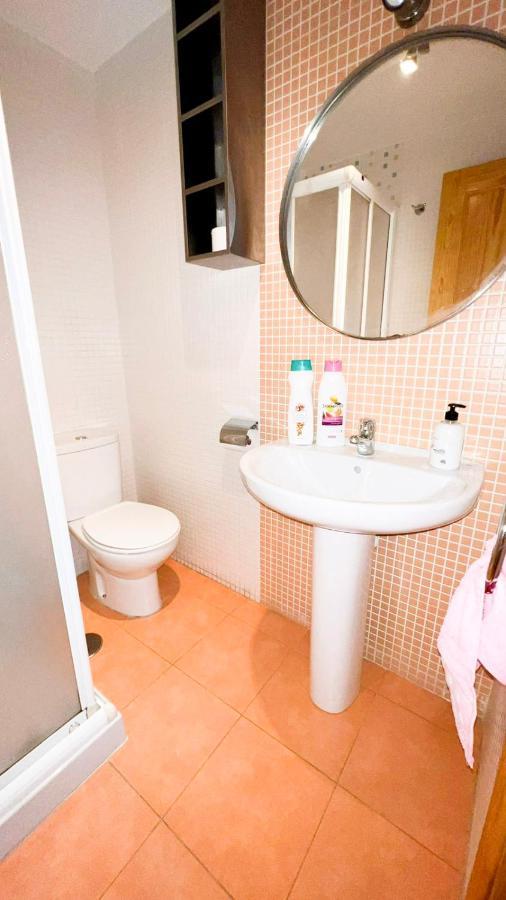 Huelin Beach Suite Aeropuerto Málaga Exteriör bild